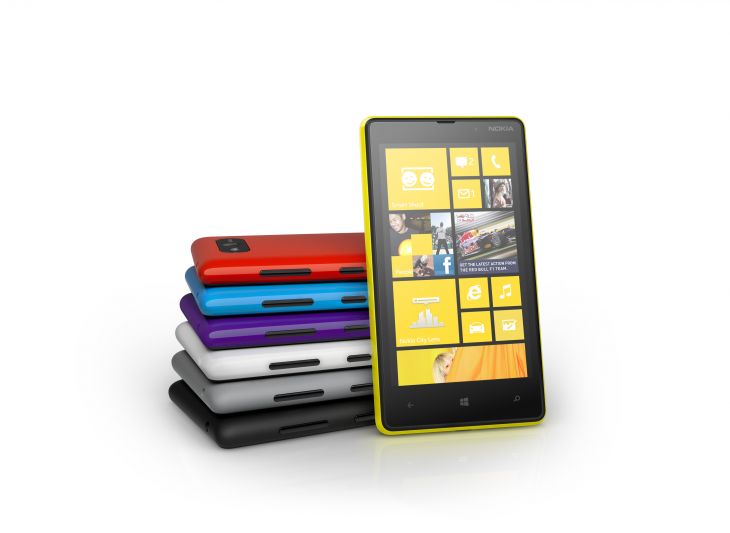 Lumia 820 Available in 7 different colours