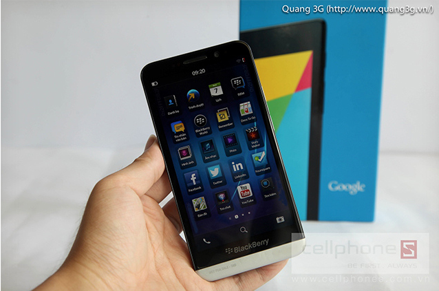 BlackBerry's 5-inch Z30